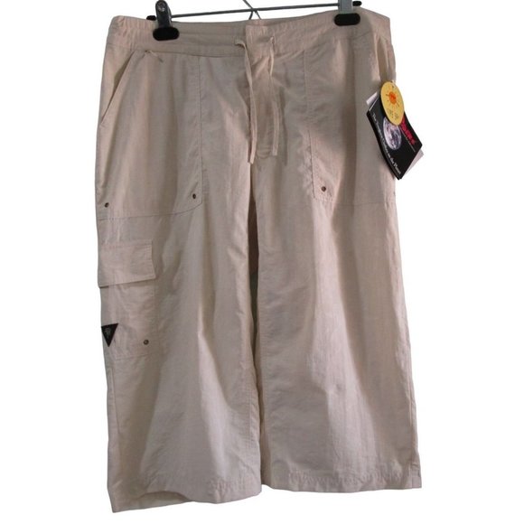RailRiders Water Capris Ladies Medium Sandflower UPF 30+ NWT Performance Wear - Picture 1 of 16